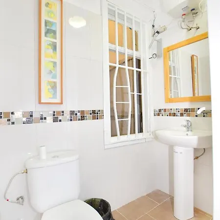 Guest house Turquesa 2 *